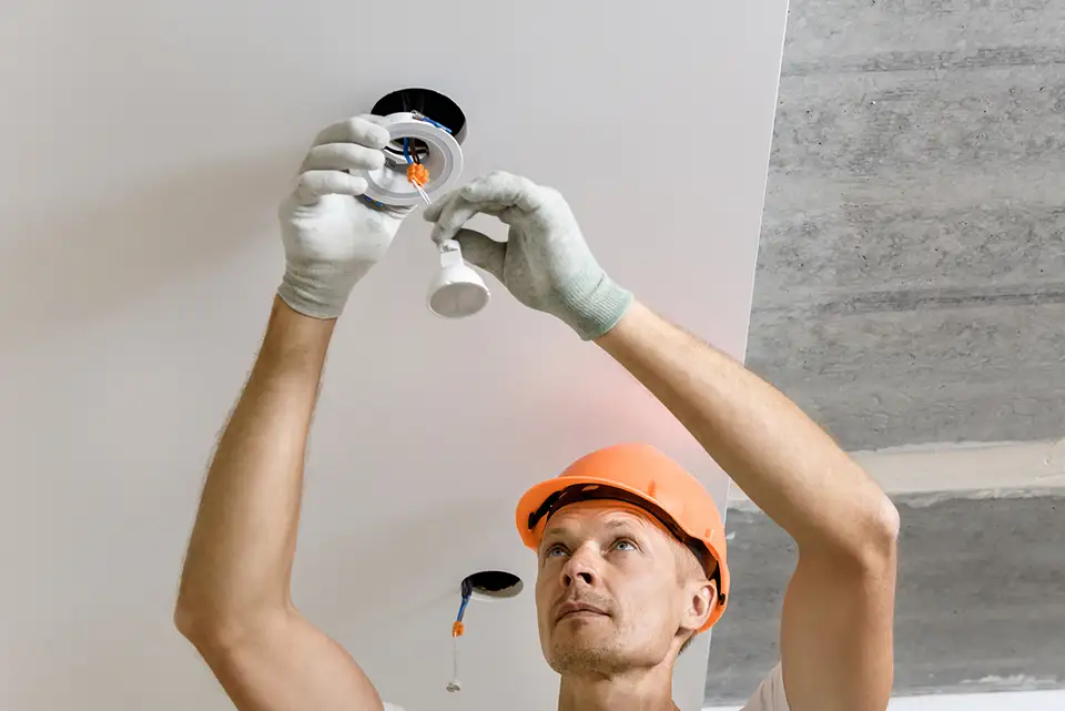 Verlichting vervangen Elektricien Rotterdam